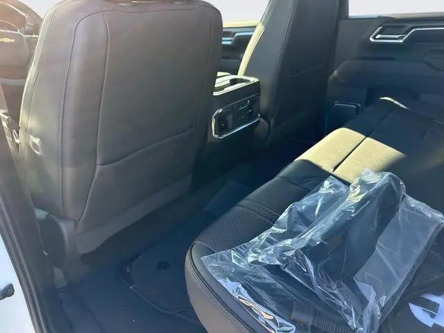 2026 Chevrolet Silverado 2500HD Crew Cab, Standard Bed, High Country, 4WD