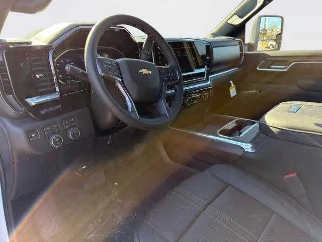 2026 Chevrolet Silverado 2500HD Crew Cab, Standard Bed, High Country, 4WD