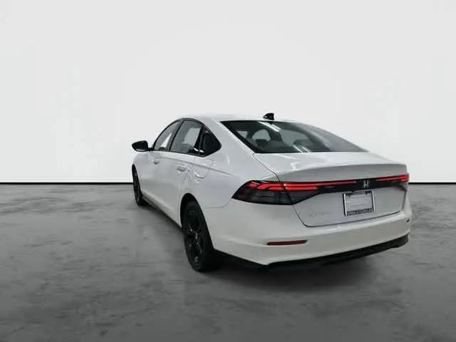 2025 Honda Accord Sedan SE