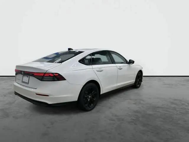 2025 Honda Accord Sedan SE