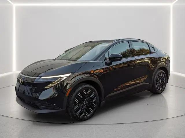 2026 Nissan LEAF PLATINUM+