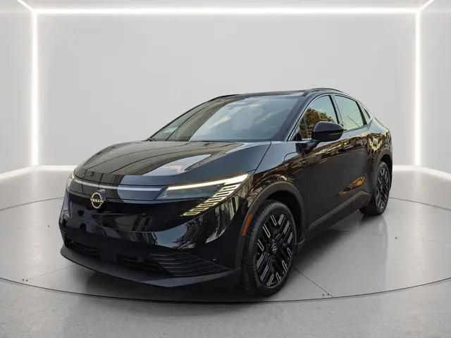 2026 Nissan LEAF PLATINUM+