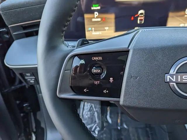 2026 Nissan LEAF PLATINUM+