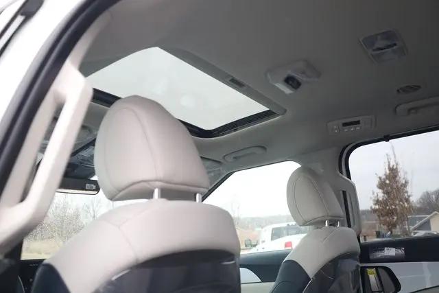 2026 Kia Carnival MPV SX