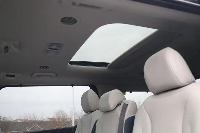 2026 Kia Carnival MPV SX