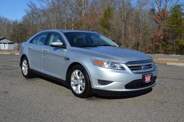 2011 Ford Taurus SEL