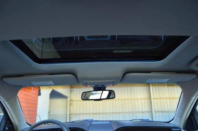 2011 Ford Taurus SEL