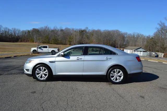 2011 Ford Taurus SEL