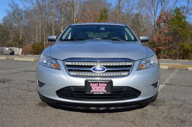 2011 Ford Taurus SEL