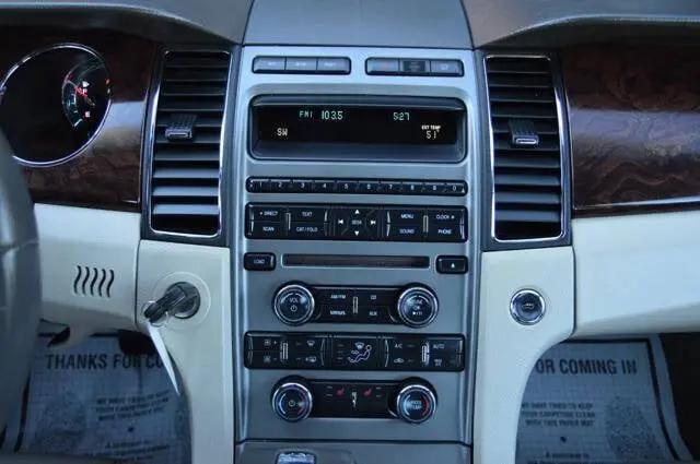 2011 Ford Taurus SEL
