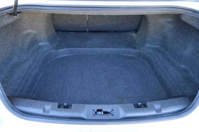 2011 Ford Taurus SEL
