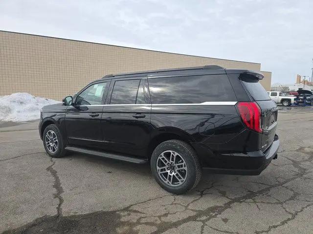 2026 Ford Expedition Max Active MAX
