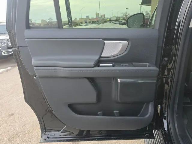 2026 Ford Expedition Max Active MAX