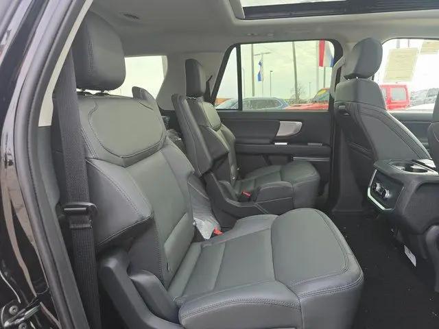 2026 Ford Expedition Max Active MAX
