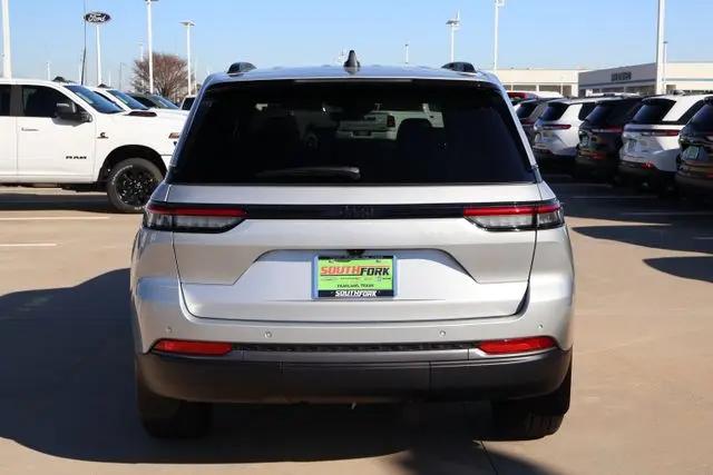 2026 Jeep Grand Cherokee Limited 4x2