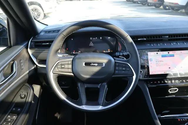 2026 Jeep Grand Cherokee Limited 4x2