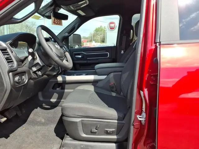 2026 Ram 2500 Big Horn Crew Cab 4x4 6'4" Box