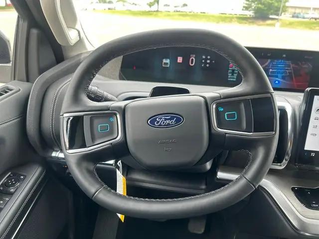 2026 Ford Expedition Max Platinum MAX