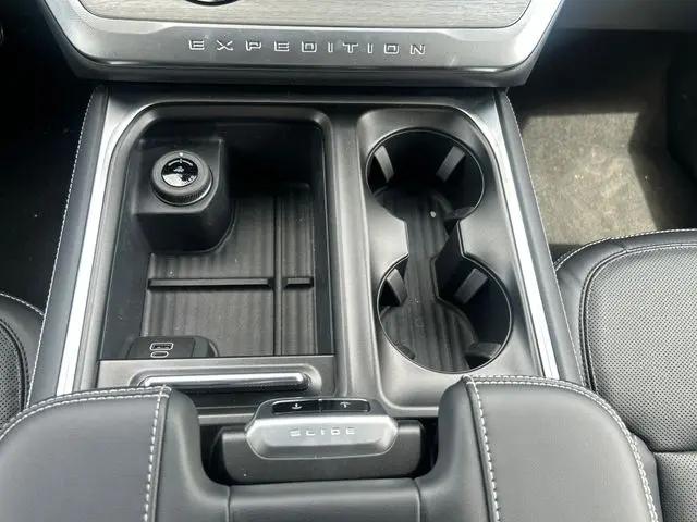 2026 Ford Expedition Max Platinum MAX