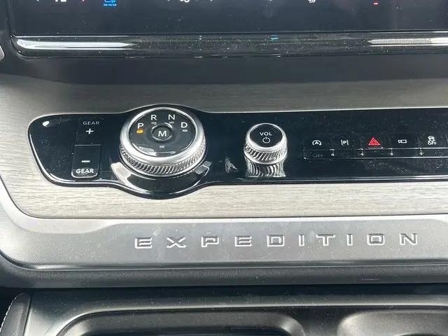 2026 Ford Expedition Max Platinum MAX