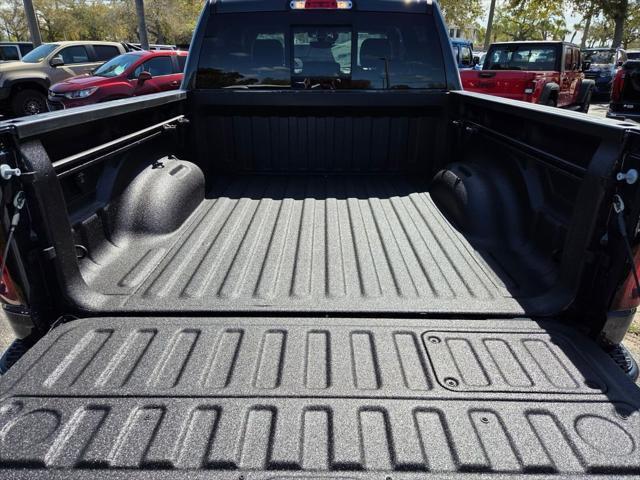 2026 Ram 1500 Laramie Crew Cab 4x4 5'7" Box