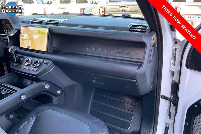 2024 Land Rover Defender 130 P400 X-Dynamic SE