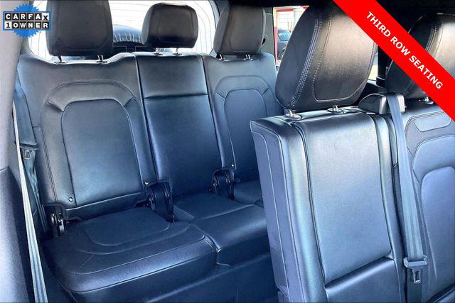 2024 Land Rover Defender 130 P400 X-Dynamic SE