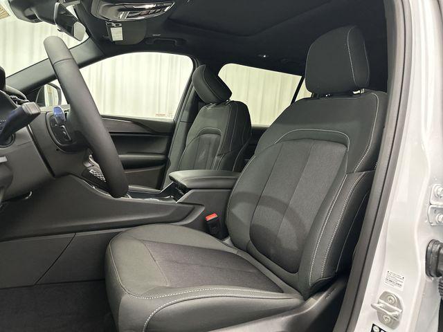 2026 Jeep Grand Cherokee L Altitude 4x4