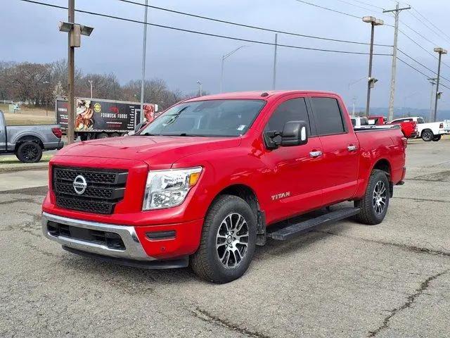 2021 Nissan Titan Crew Cab SV 4x4 for sale in Tahlequah, OK