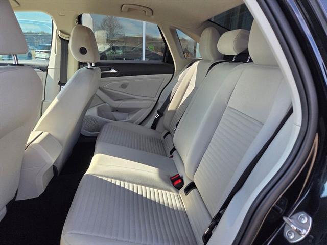 2022 Volkswagen Jetta 1.5T S