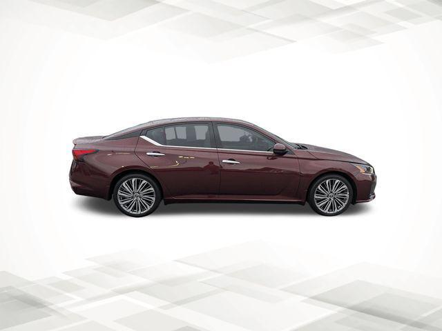 2025 Nissan Altima SL FWD