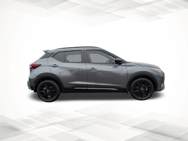 2024 Nissan Kicks SR Xtronic CVT