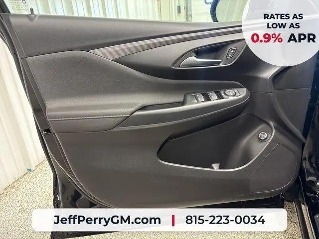 2026 Buick NV Avenir FWD