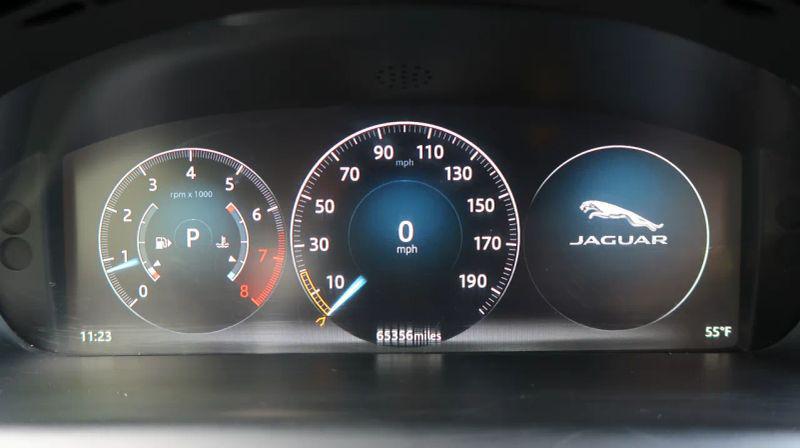 2016 Jaguar XJ R-Sport