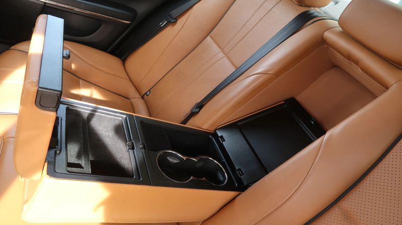2016 Jaguar XJ R-Sport