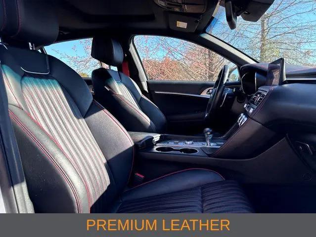 2023 Genesis G70 2.0T AWD