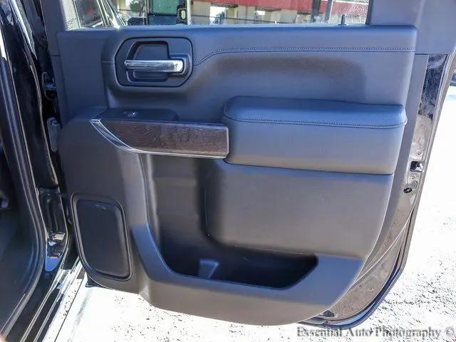 2022 GMC Sierra 2500HD 4WD Crew Cab Standard Bed Denali