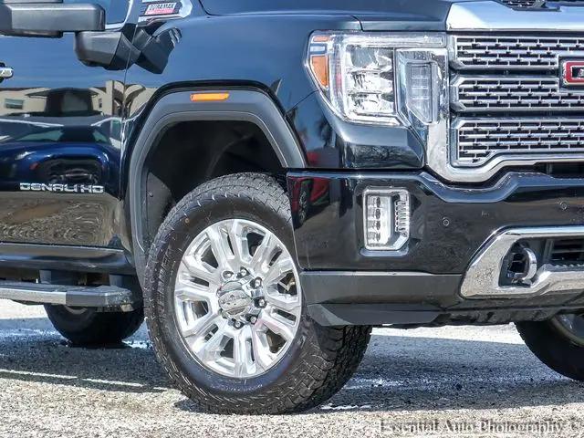 2022 GMC Sierra 2500HD 4WD Crew Cab Standard Bed Denali