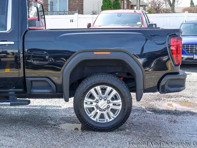 2022 GMC Sierra 2500HD 4WD Crew Cab Standard Bed Denali