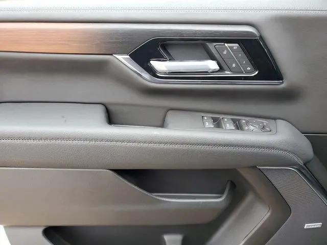 2026 GMC Yukon XL 4WD Denali
