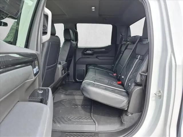2026 Chevrolet Silverado 1500 4WD Crew Cab Short Bed LT Trail Boss