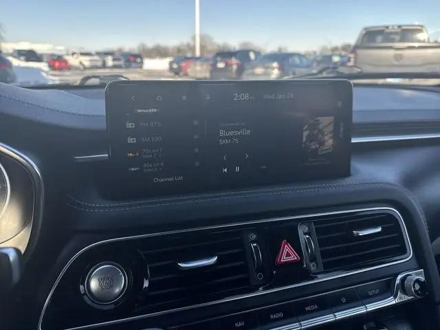2023 Genesis G70 2.0T AWD