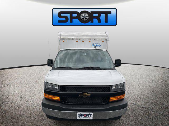 2025 Chevrolet Express Cutaway Work Van