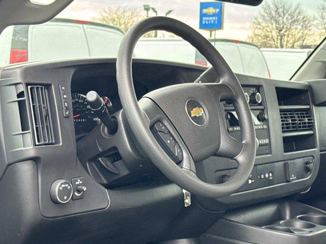 2025 Chevrolet Express Cutaway Work Van