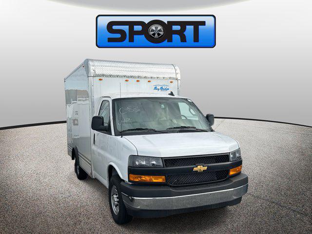 2025 Chevrolet Express Cutaway Work Van