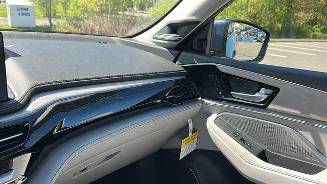 2026 Acura MDX Advance Package