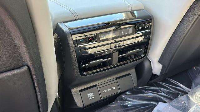 2026 Acura MDX Advance Package