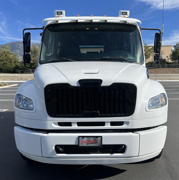 2013 Freightliner Sportchassis RHA114