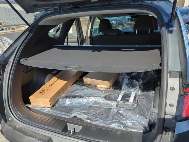 2026 Hyundai Tucson Hybrid Blue SE