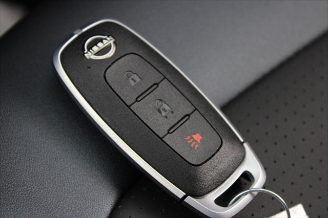 2026 Nissan LEAF PLATINUM+